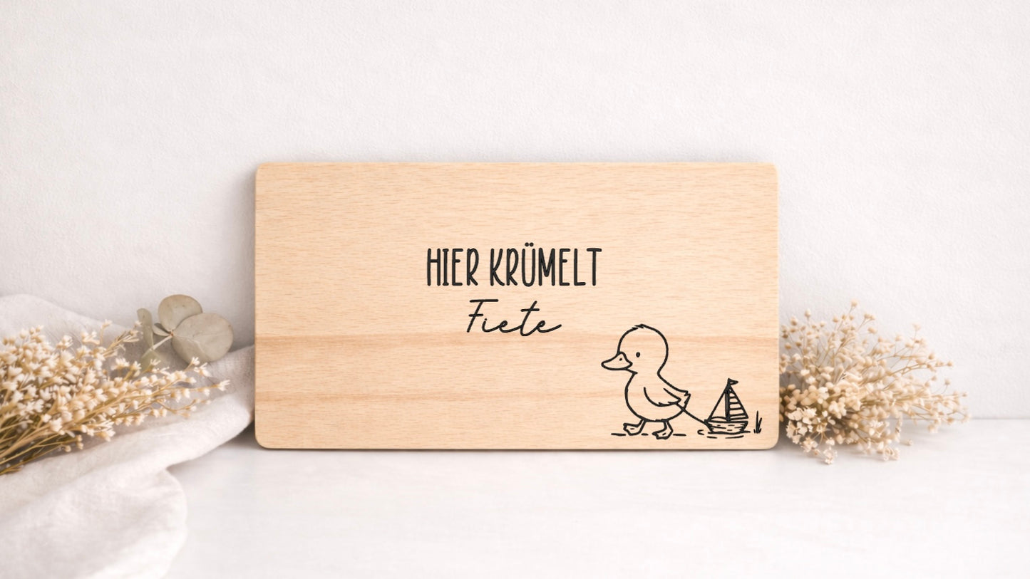Frühstücksbrett - personalisiert - Hier krümelt