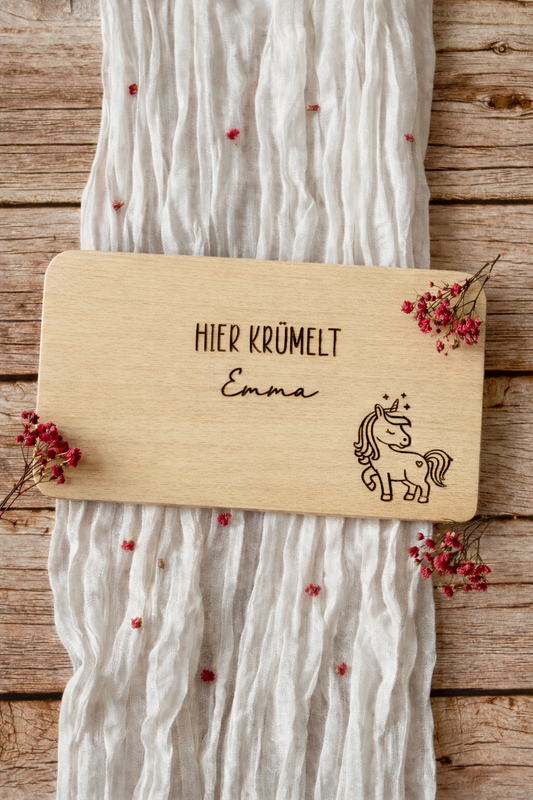 Frühstücksbrett - personalisiert - Hier krümelt-Einhorn
