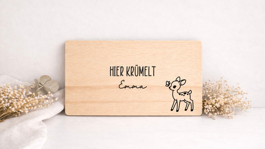Frühstücksbrett - personalisiert - Hier krümelt